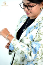 Cotton Fabric Women's Blazer - Image 3